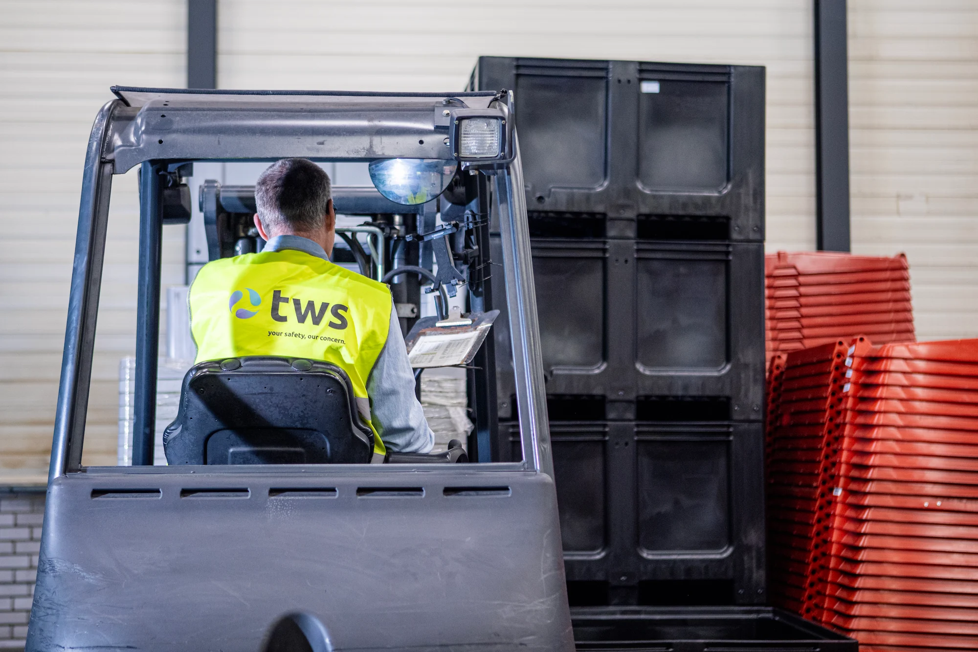 Afvalbeheer bedrijventerrein door TWS Benelux